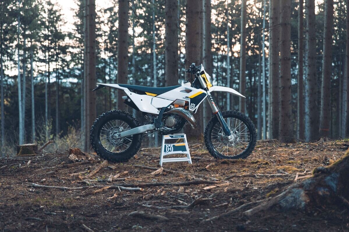 Test Husqvarna TE 125 MY25: bentornata!